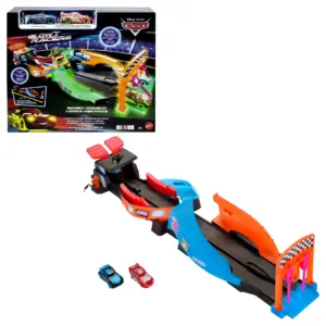 Disney Pixar Cars Glow Racers Launch and Criss-Cross Playset with 2 Glow-Inch-the-Dark Vehicles