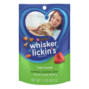 Purina Whisker Lickin's Cat Treats | Crunchy & Yummy Tuna Flavor | 1 | 1.7 Ounce