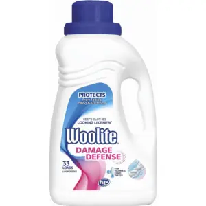 Woolite | Damage Defense | Laundry Detergent | 50 fl Ounce | 33 Loads | Regular and HE Washers | Plastic Bottle