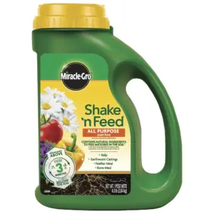 Miracle-Gro Shake 'N Feed All Purpose Plant Food | Plant Fertilizer | 4.5 lbs