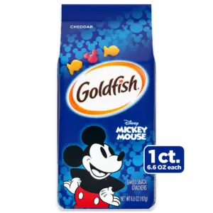 Goldfish Disney Mickey Mouse Cheddar Crackers | Snack Crackers | 6.6 Ounce Bag