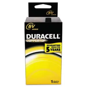 Duracell Coppertop Alkaline 6V Lantern Battery | Black
