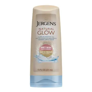 Jergens Natural Glow Inch Shower HYZ01 Lotion | Self Tanner for Fair to Medium Skin Tone | Sunless Tanning Wet Skin Lotion for Gradual | Flawless Color | 7.5 Ounce (Packaging May Vary)